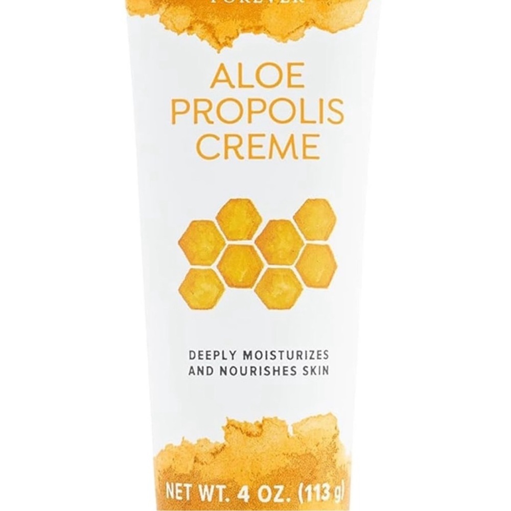 Forever Living Aloe Propolis Creme 4 oz sealed exp 02-2028